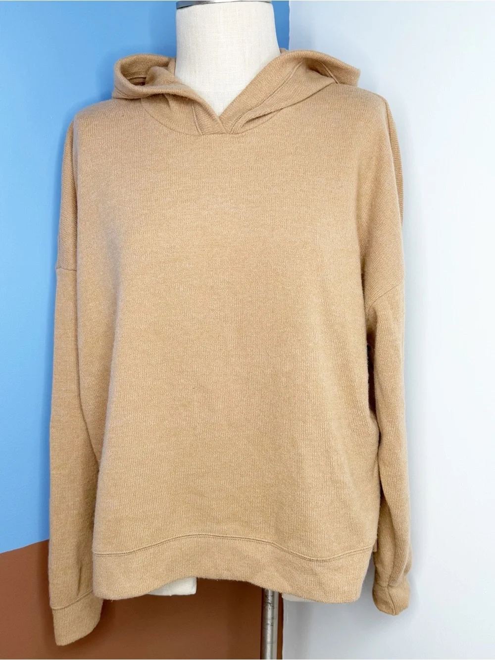 Abercrombie & Fitch Soft A&F Cozy‎ Camel Knit Hoodie Sweater Large NWT